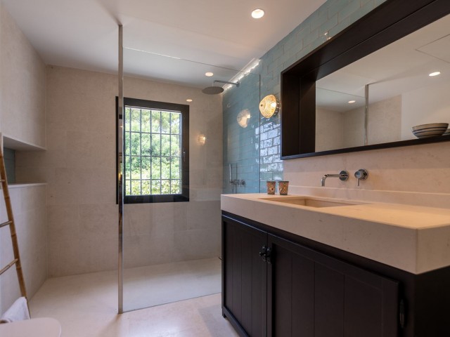 7 Schlafzimmer Villa in Guadalmina Baja