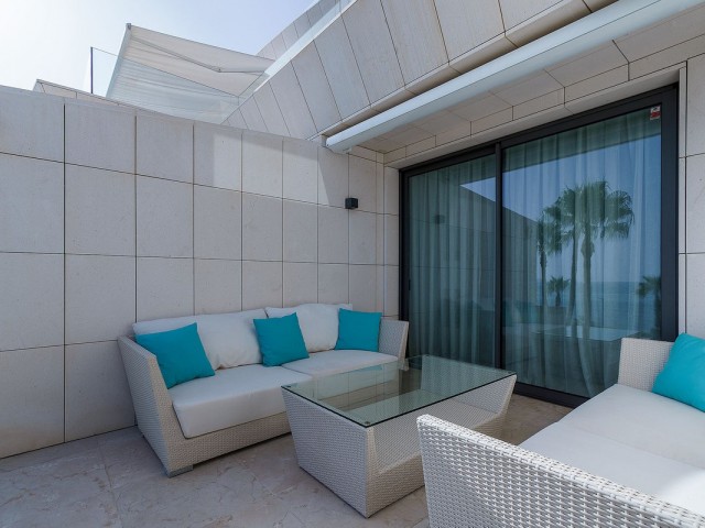 Appartement avec 4 Chambres  à Estepona