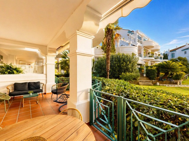 3 Soveroms Leilighet i Guadalmina Alta