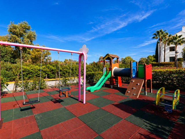 3 Soveroms Leilighet i Guadalmina Alta