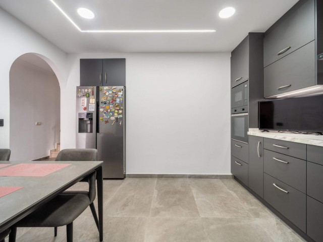3 Schlafzimmer Villa in Estepona