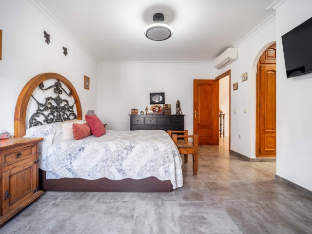 3 Schlafzimmer Villa in Estepona