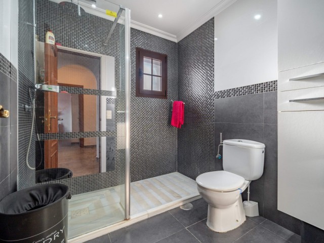 3 Schlafzimmer Villa in Estepona