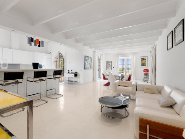 9 Schlafzimmer Villa in Estepona