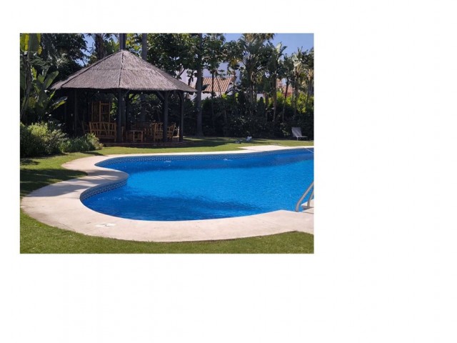 Penthouse, Puerto Banús