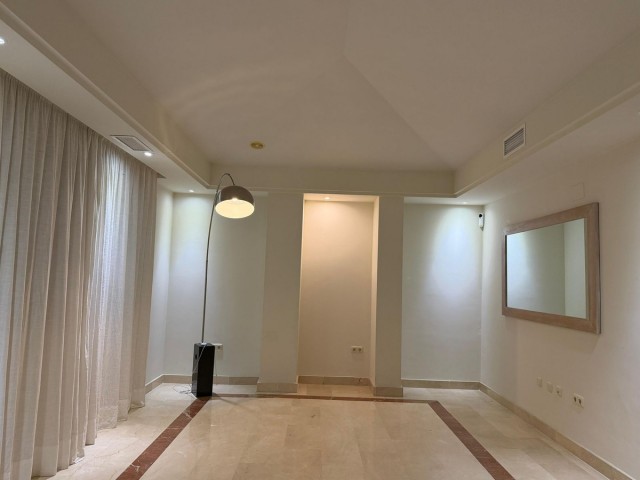 Penthouse in Puerto Banús