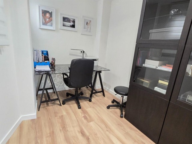 4 Bedrooms Apartment in Benalmadena