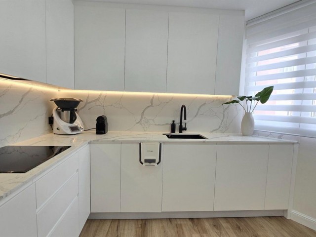 4 Bedrooms Apartment in Benalmadena