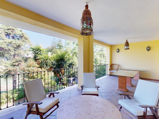 4 Soveroms Leilighet i Guadalmina Alta
