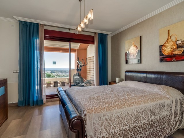 3 Slaapkamer Rijtjeshuis in Benahavís