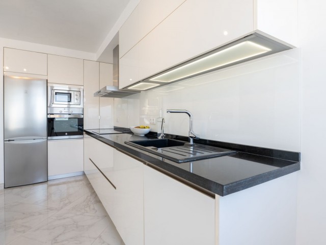 2 Bedrooms Apartment in Marbella