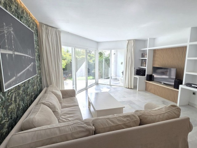 3 Bedrooms Villa in Marbella