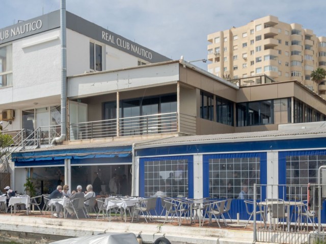 Commercial in Estepona