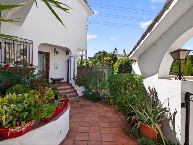 3 Bedrooms Townhouse in Calahonda