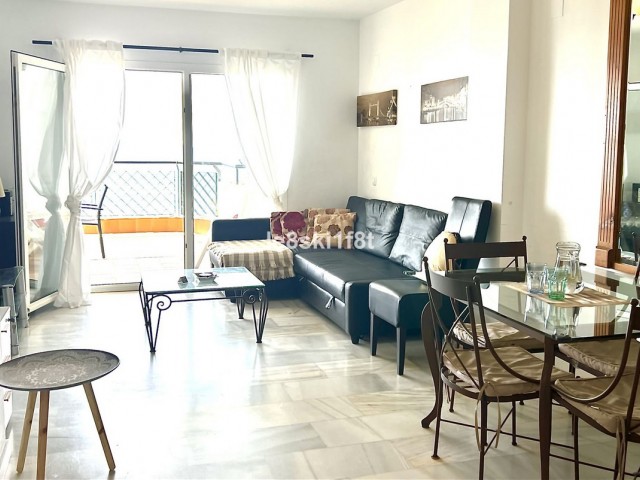 2 Bedrooms Apartment in Calahonda