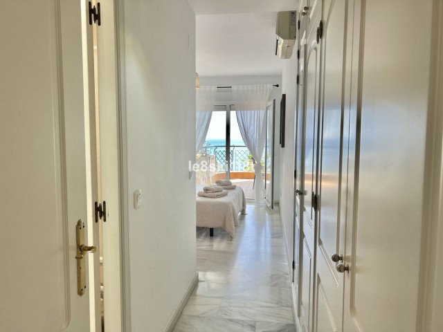 2 Bedrooms Apartment in Calahonda