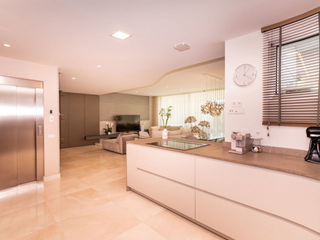 4 Bedrooms Villa in San Pedro de Alcántara