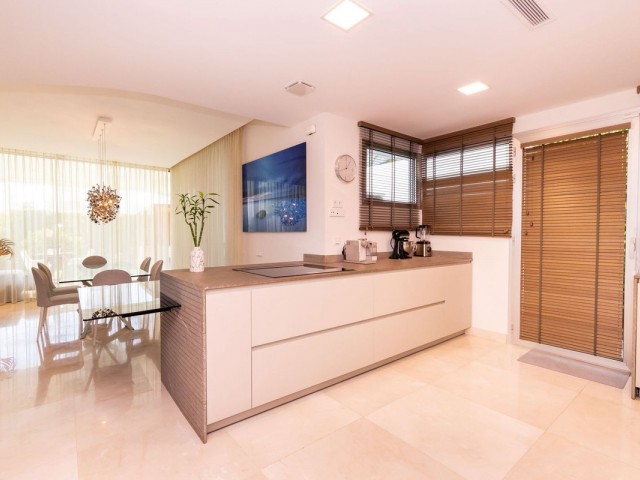4 Bedrooms Villa in San Pedro de Alcántara