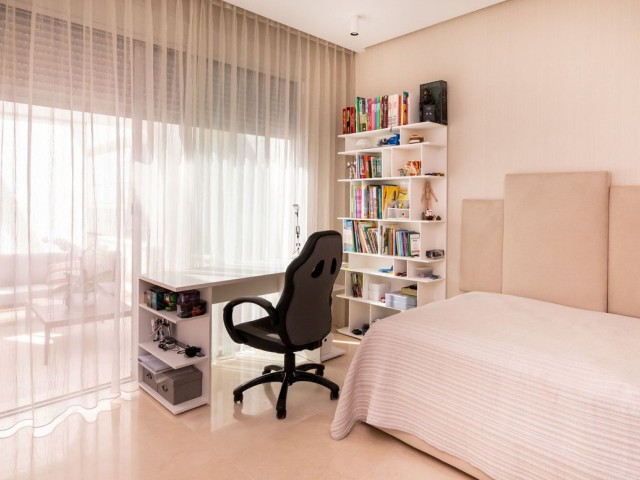 4 Bedrooms Villa in San Pedro de Alcántara