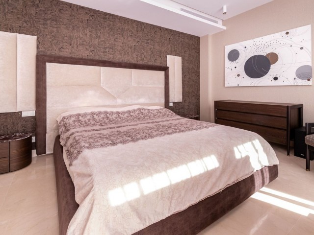 4 Bedrooms Villa in San Pedro de Alcántara