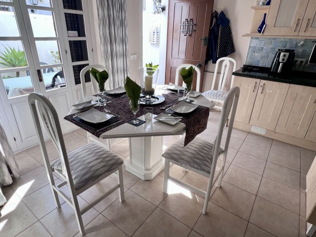 3 Bedrooms Townhouse in New Golden Mile