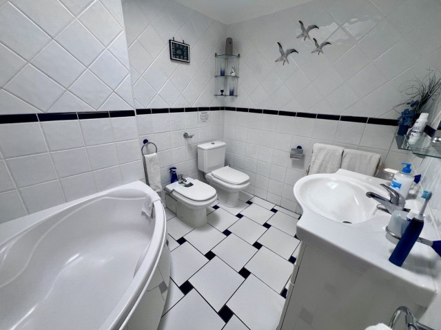 3 Bedrooms Townhouse in New Golden Mile