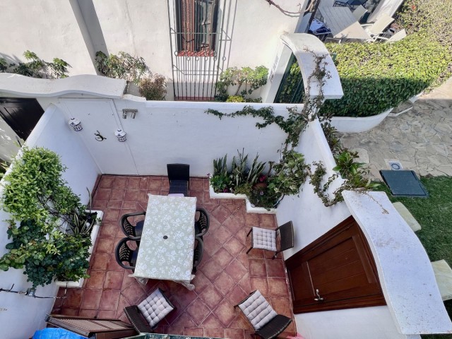 3 Bedrooms Townhouse in New Golden Mile