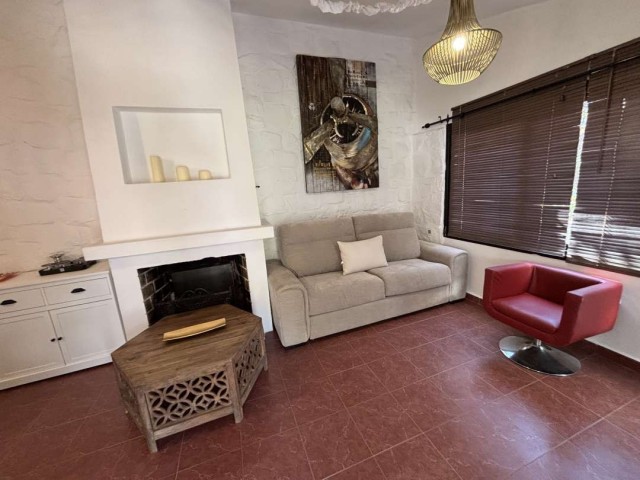 4 Bedrooms Villa in Marbella