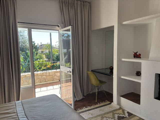 4 Bedrooms Villa in Marbella