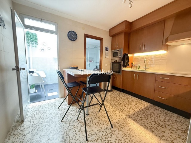 2 Bedrooms Townhouse in Estepona