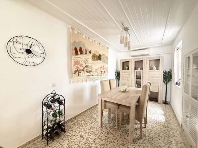 2 Bedrooms Townhouse in Estepona