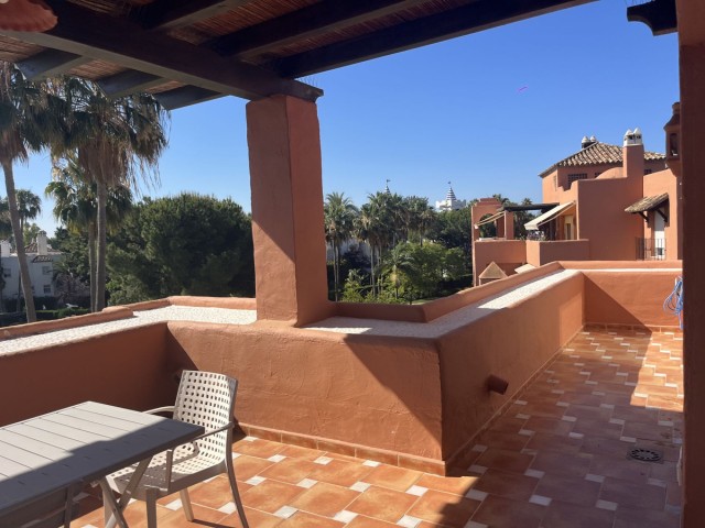 3 Bedrooms Apartment in Estepona
