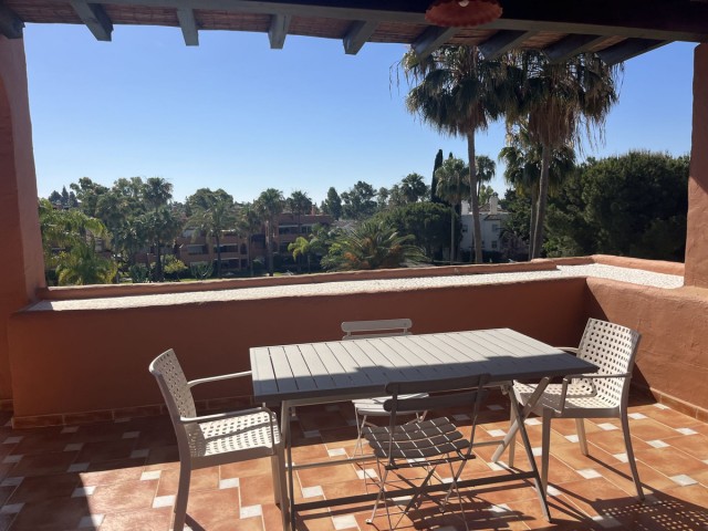 3 Bedrooms Apartment in Estepona