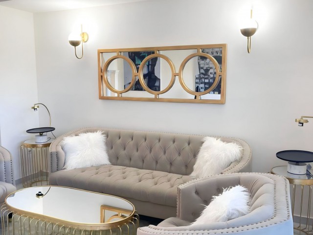 Apartamento con 2 Dormitorios  en Nueva Andalucía