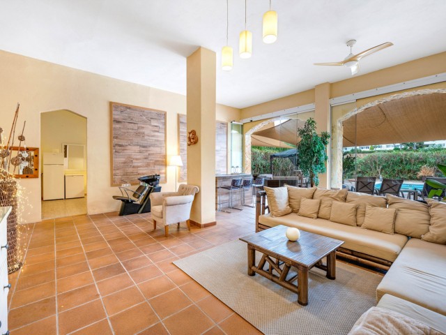 3 Bedrooms Villa in Mijas Costa