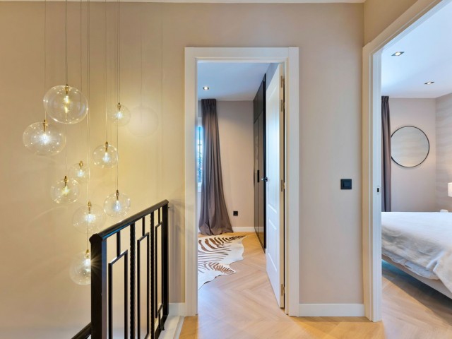 4 Bedrooms Townhouse in Guadalmina Baja