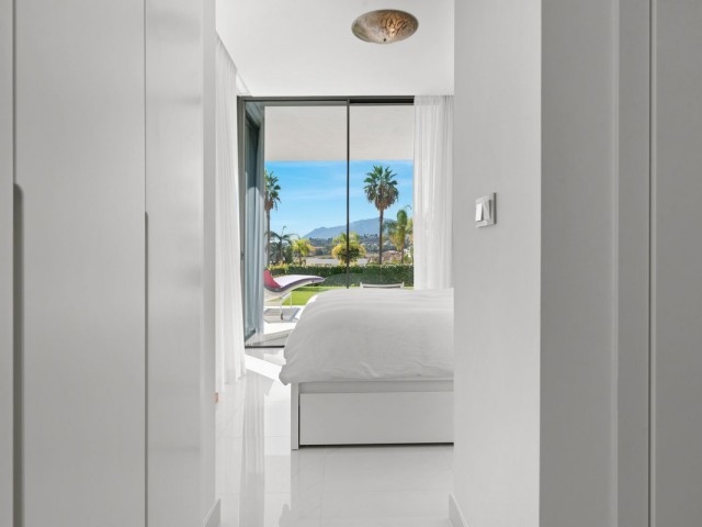 Appartement avec 3 Chambres  à Estepona