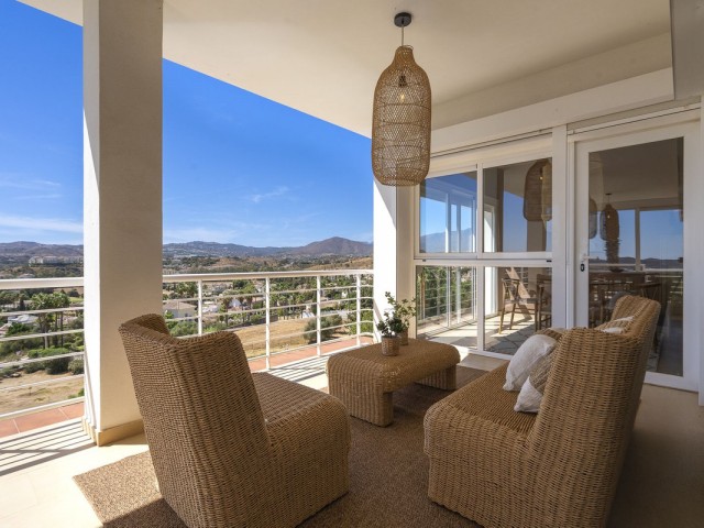 6 Bedrooms Villa in Mijas