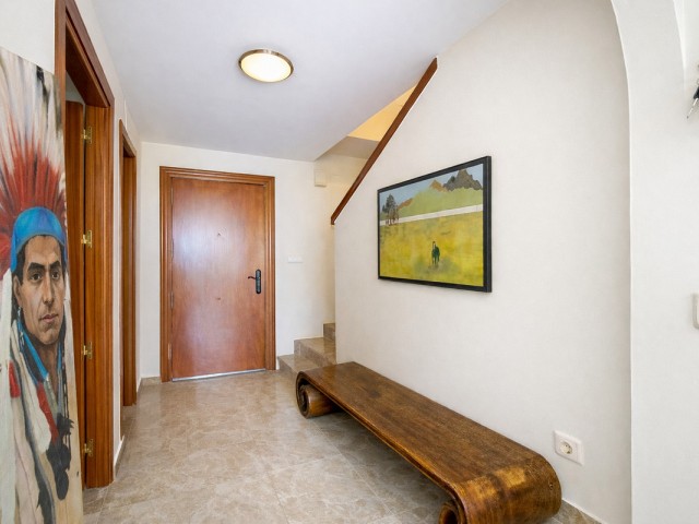 3 Bedrooms Townhouse in Estepona