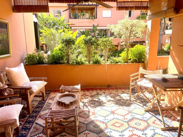 Apartment, The Golden Mile, R5356399