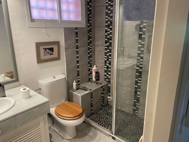 Apartment, The Golden Mile, R5356399