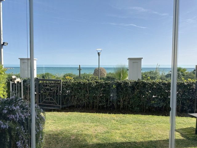 2 Soveroms Leilighet i Estepona