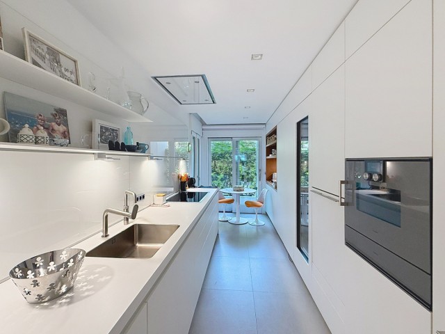 2 Soveroms Leilighet i Estepona