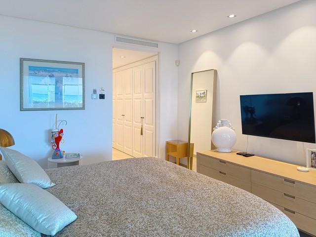 2 Soveroms Leilighet i Estepona