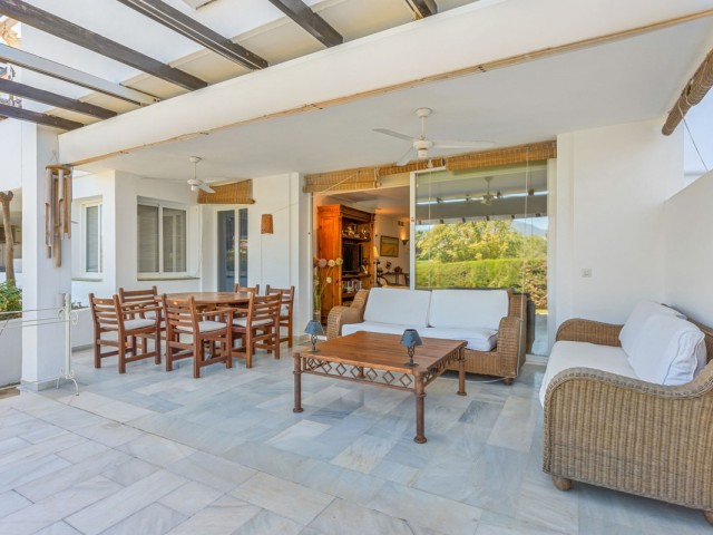 3 Bedrooms Apartment in Estepona
