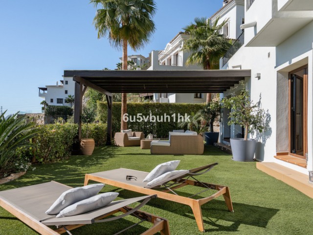 3 Bedrooms Villa in Benahavís