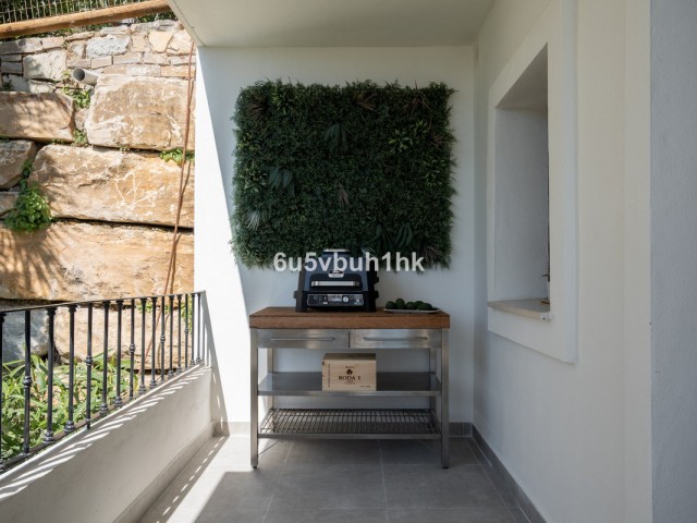 Villa con 4 Dormitorios  en Benahavís