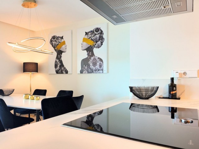 2 Bedrooms Apartment in Benahavís