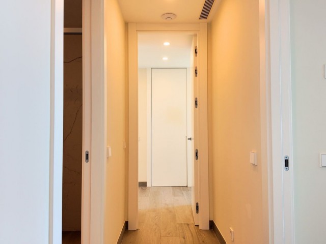 2 Bedrooms Apartment in Benahavís