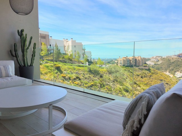 2 Bedrooms Apartment in Benahavís